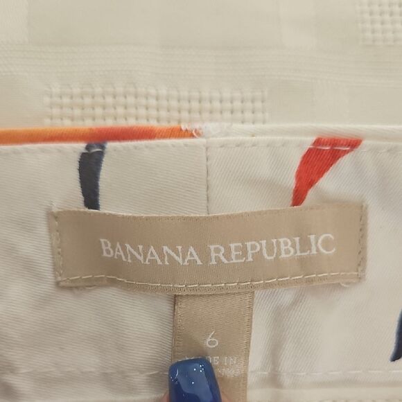 Floral Print Pants - Picture 2 of 16